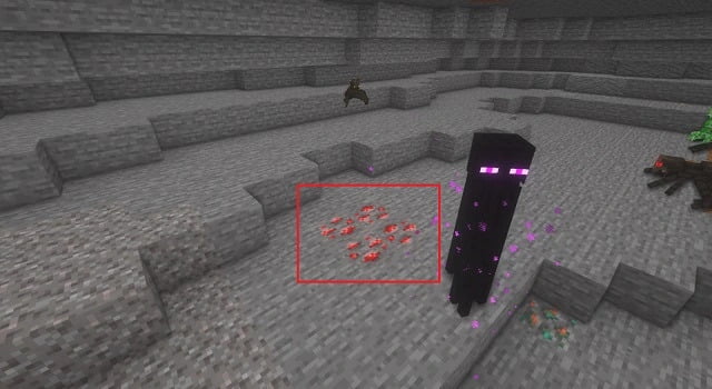 Image of redstone found in the ground